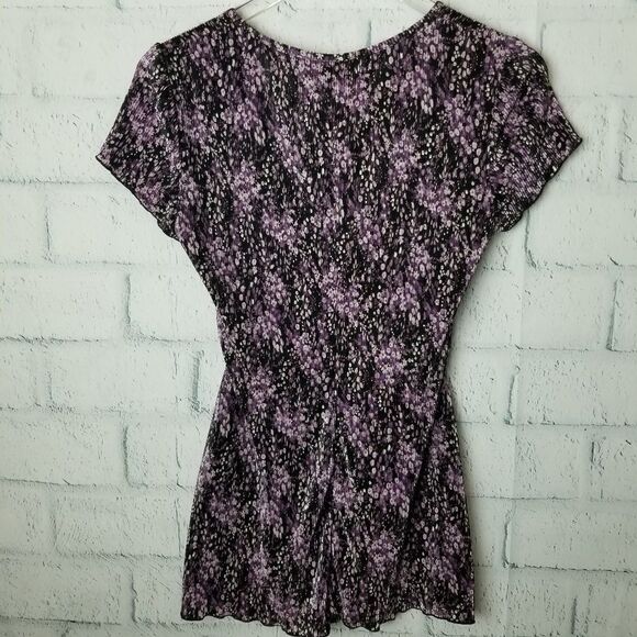 CONNECTED APPAREL Ribbed Top. Size 6. - Picture 2 of 7